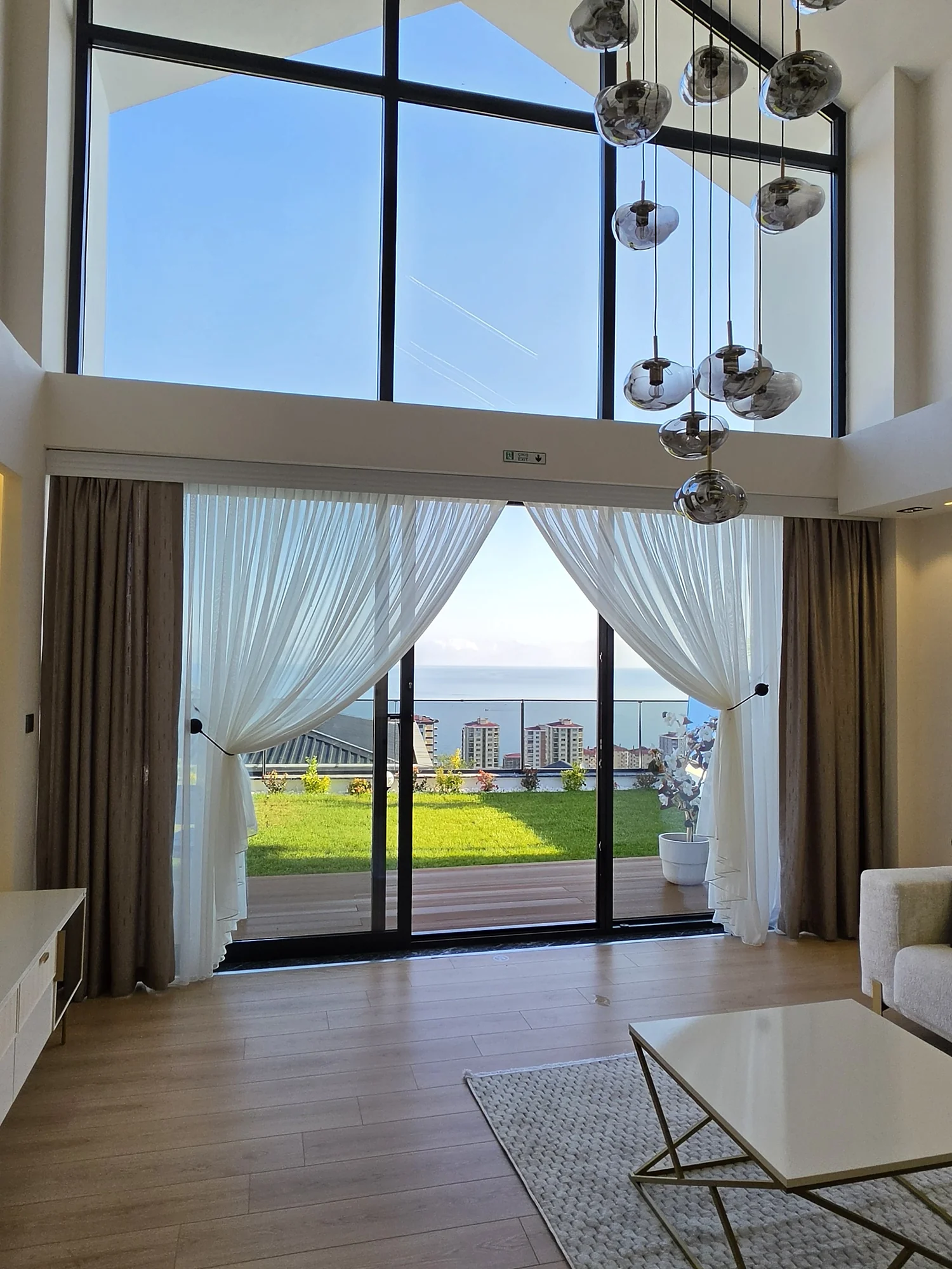 Salon ve tasarım sarkıt aydınlatmalar